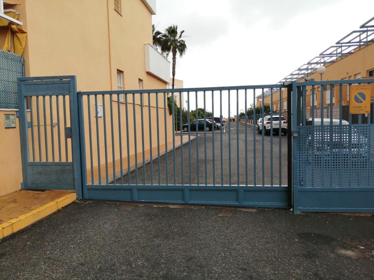 Montesol Home - Parking Gratis アヤモンテ エクステリア 写真